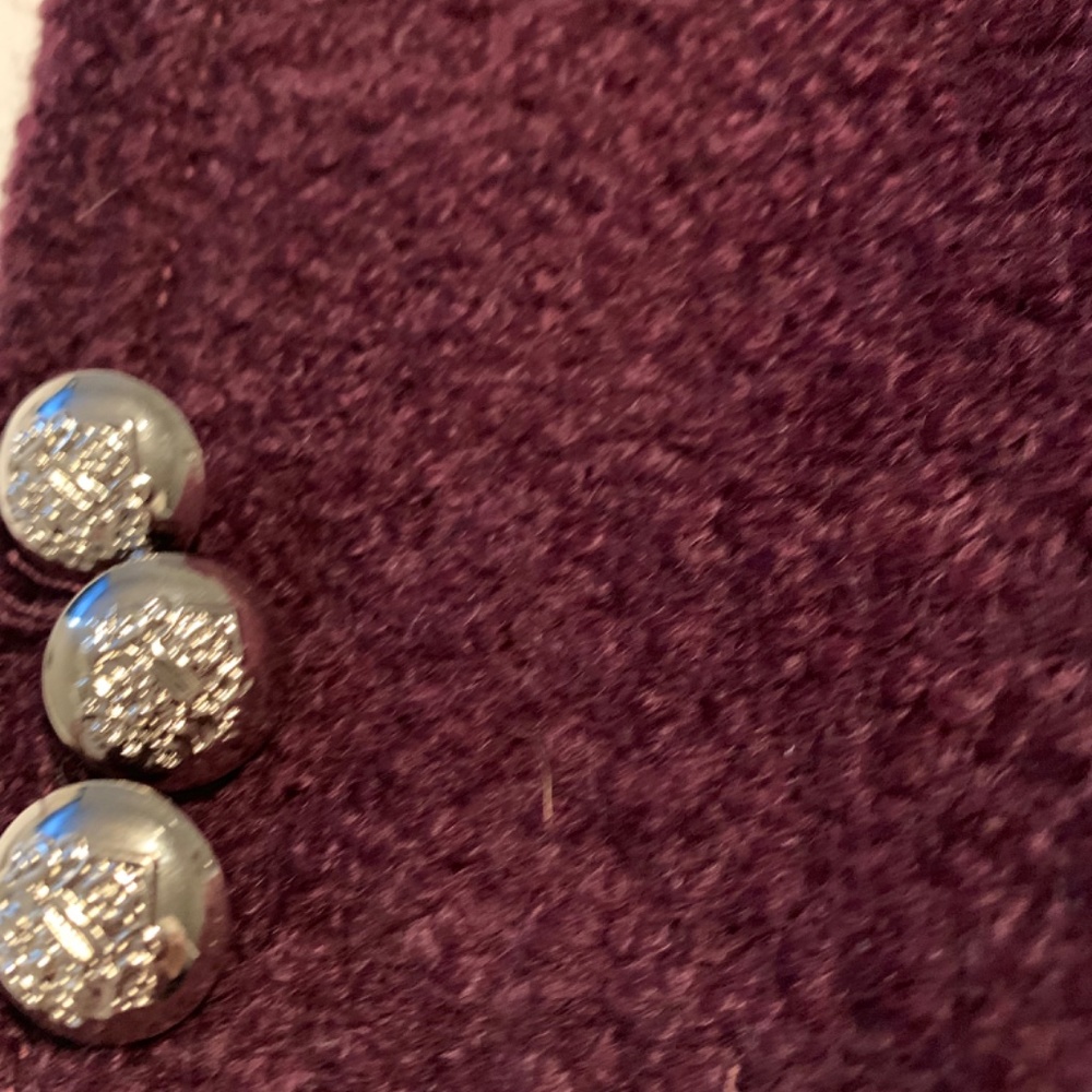 Coat - Picture 2 of 4